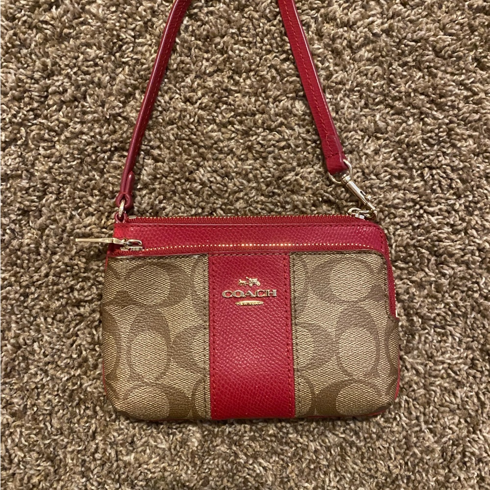 coach mini clutch